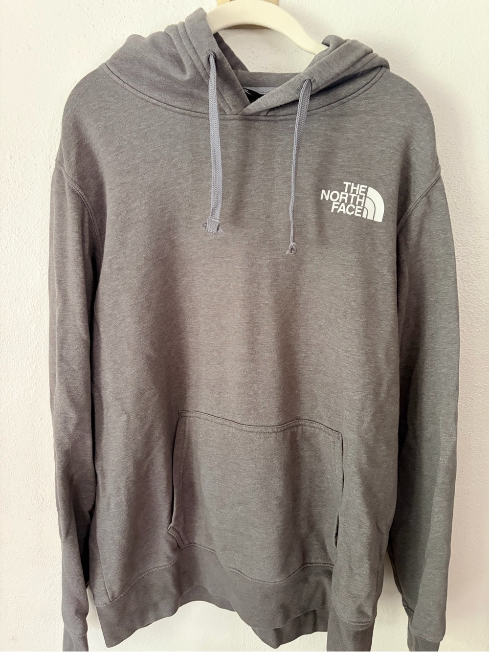 The North Face Men's Heather Gray Pullover Hoodie